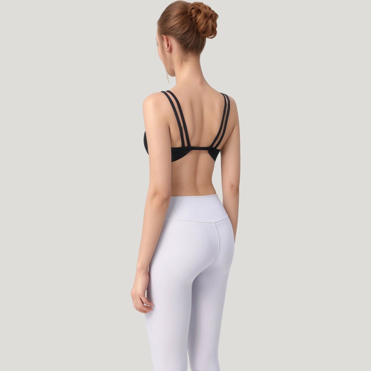Scoop Neck Sports Bra with Wide Straps and Seamless Design