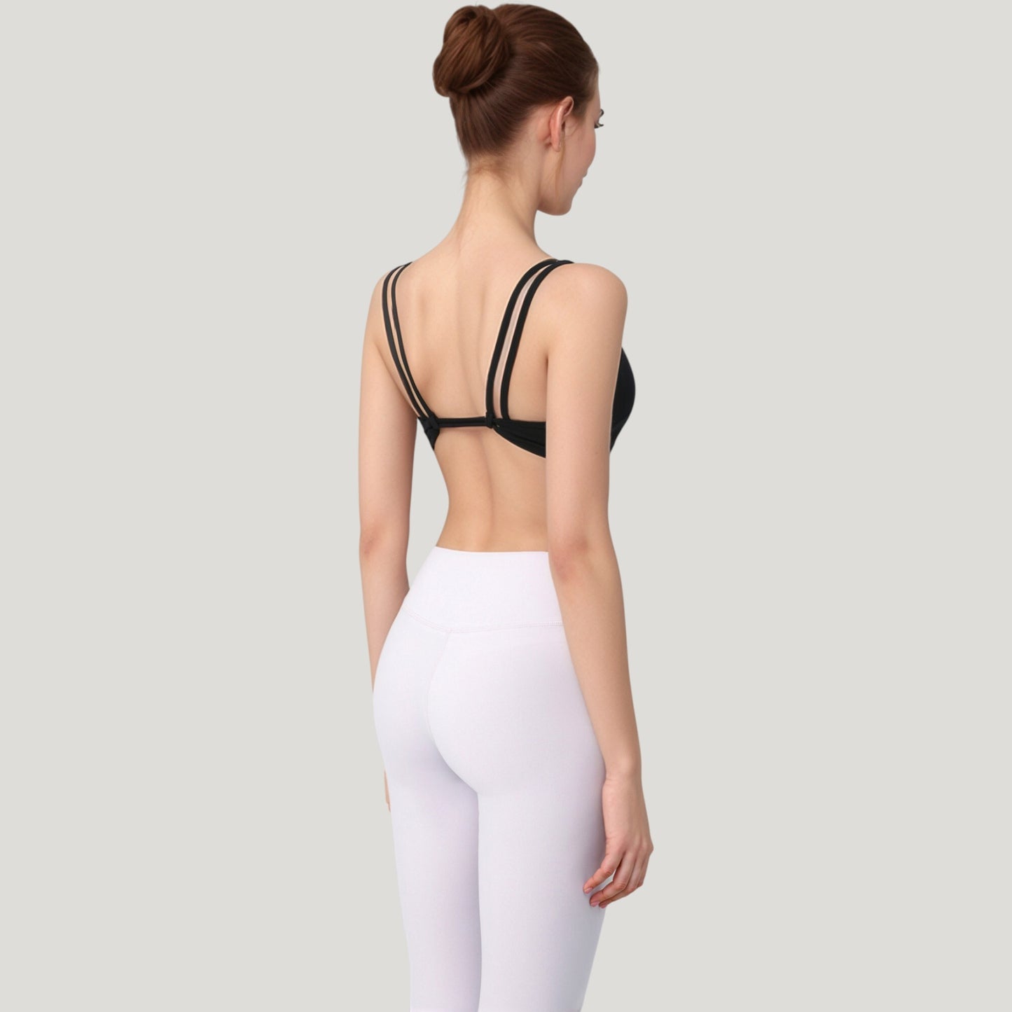 Scoop Neck Sports Bra with Wide Straps and Seamless Design