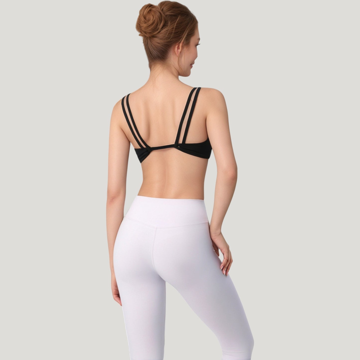 Scoop Neck Sports Bra with Wide Straps and Seamless Design