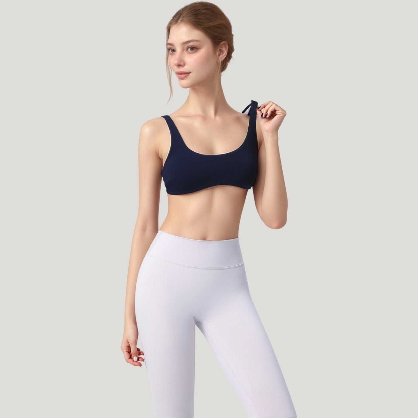 Scoop Neck Sports Bra with Wide Straps and Seamless Design