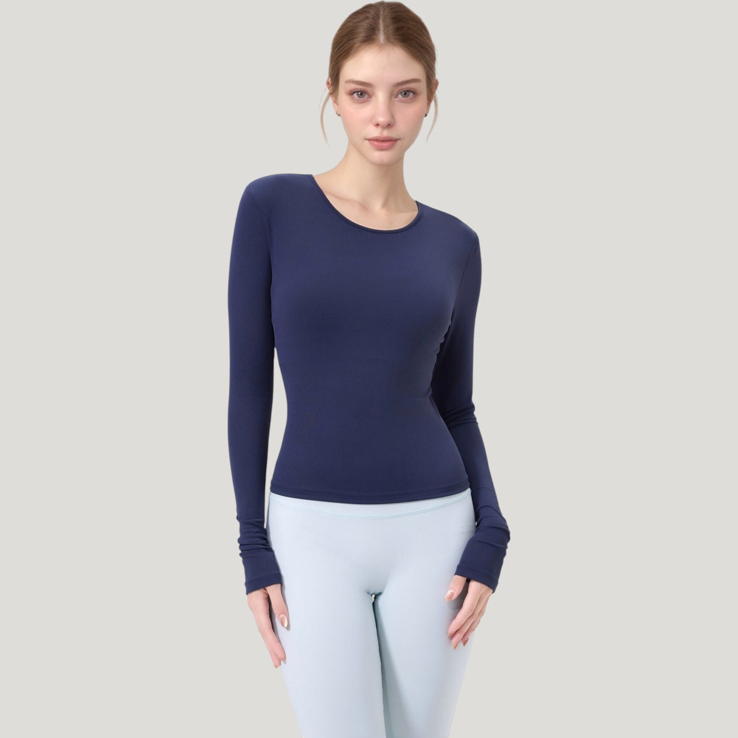 Long Sleeve Fitted Activewear Top with Crew Neck and Thumbhole Cuffs