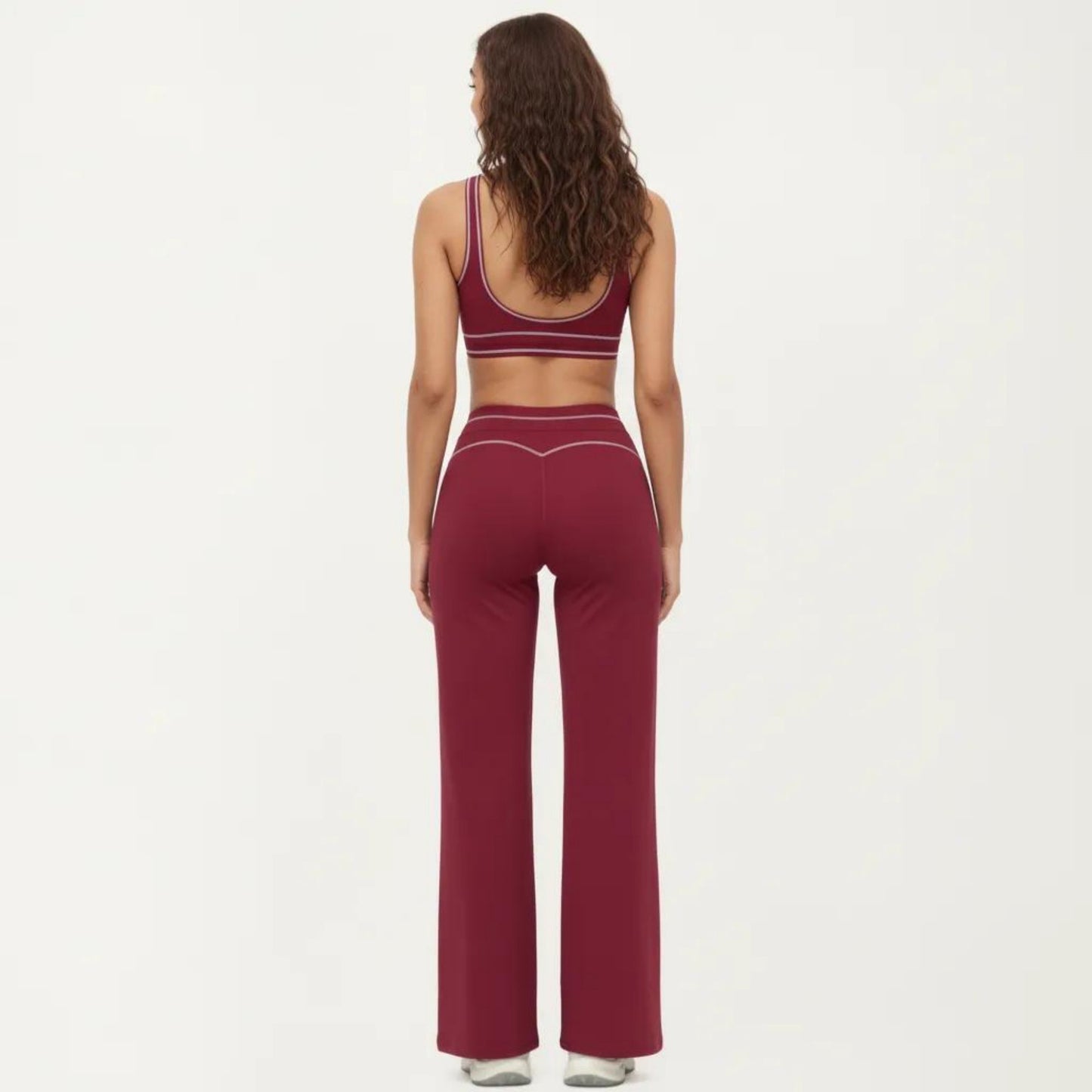 Ribbed Fitted Sports Bra Top with Scoop Neck Contrast Trim and Medium Support