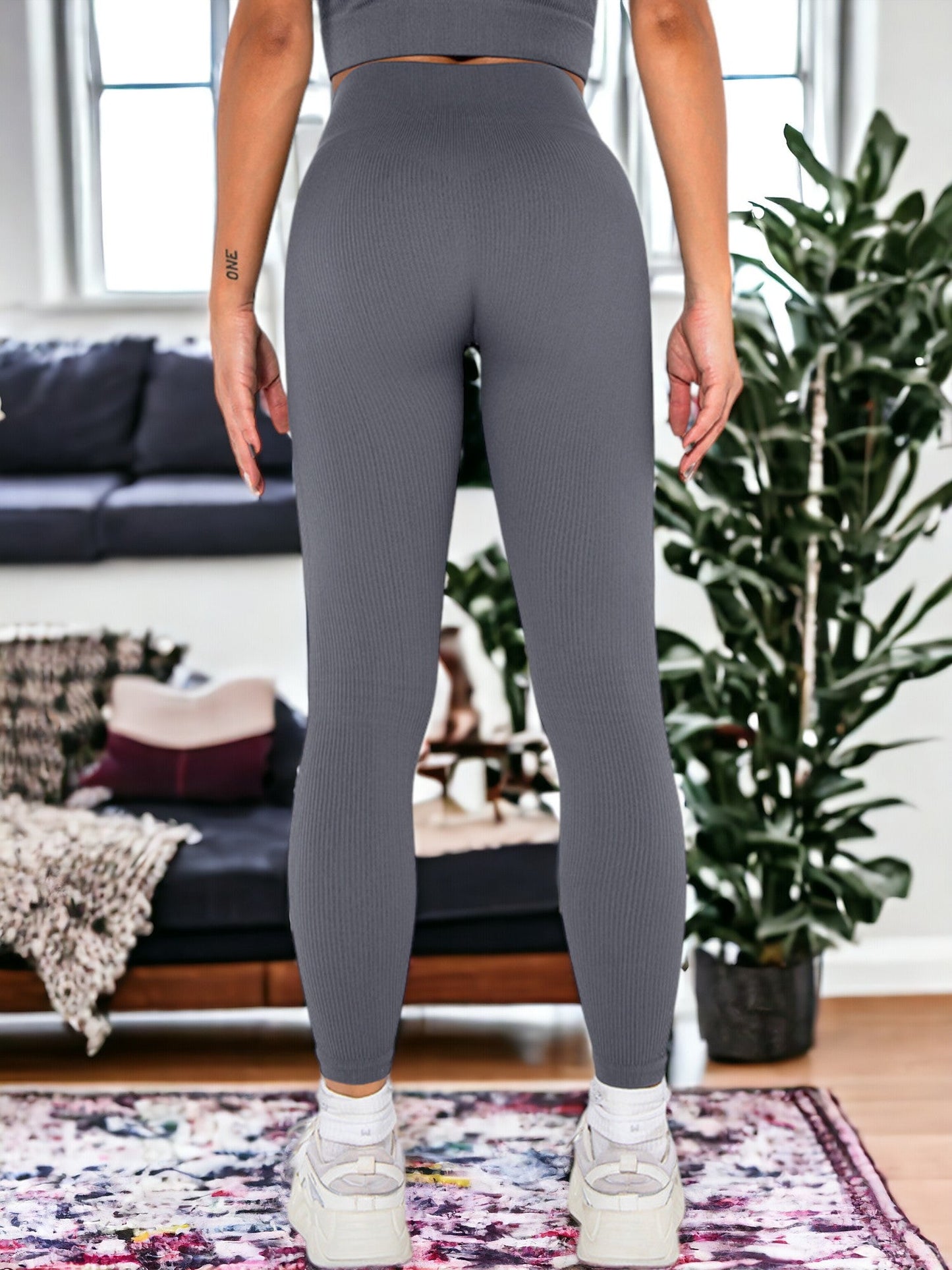 Seamless Threaded Hip Yoga Pants