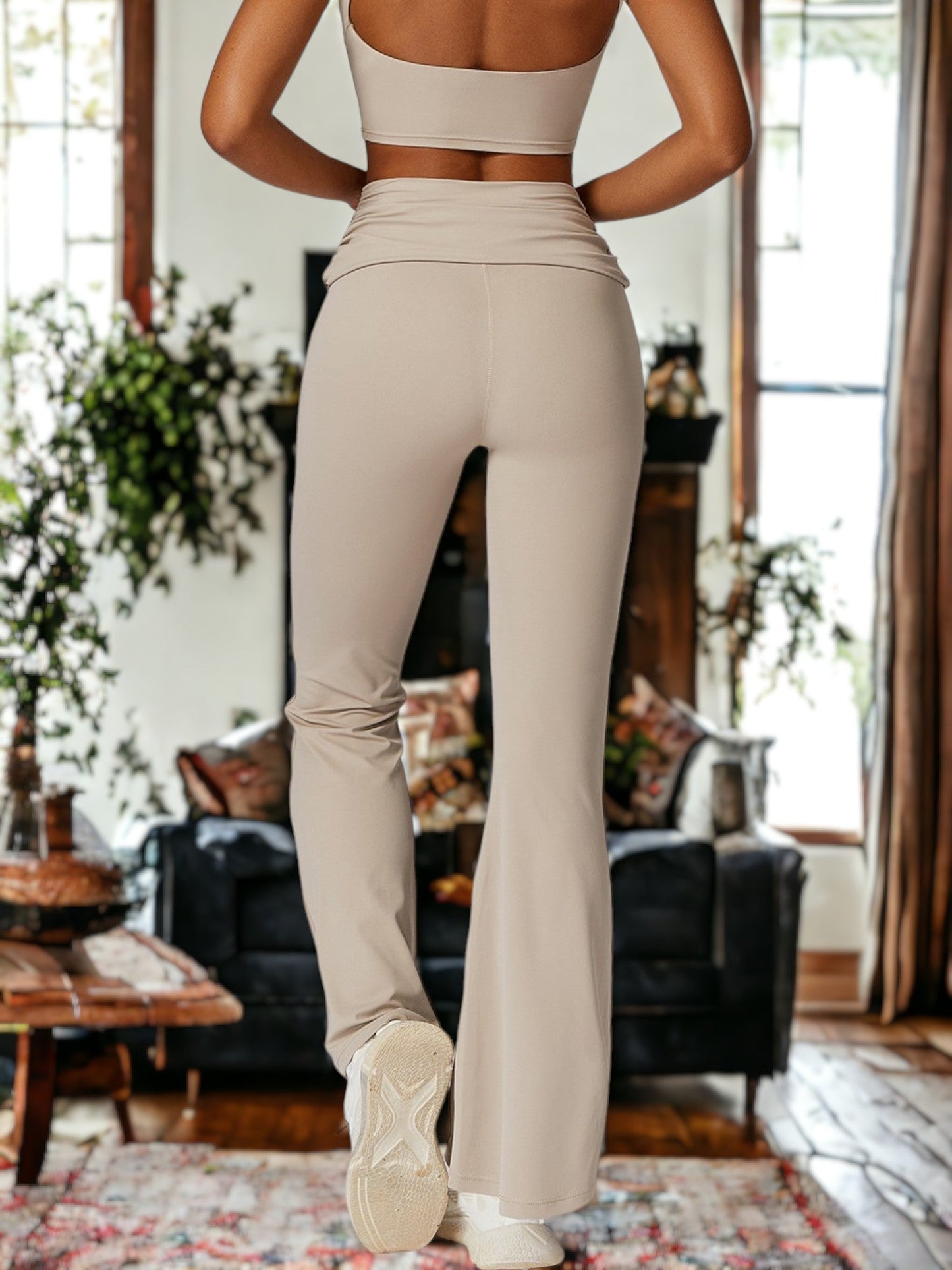 High-Waisted Butt-Lifting Tight Bell-Bottom Pants