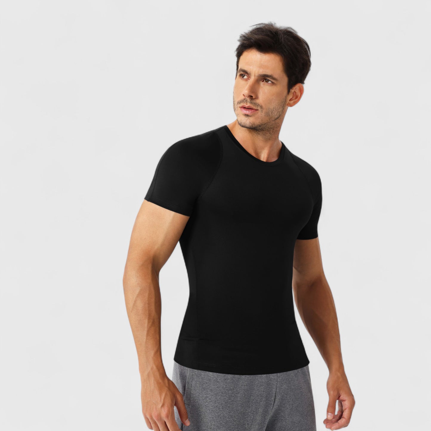 Men's Fitted Short Sleeve Performance T-Shirt with Stretch Fabric and Moisture-Wicking Comfort