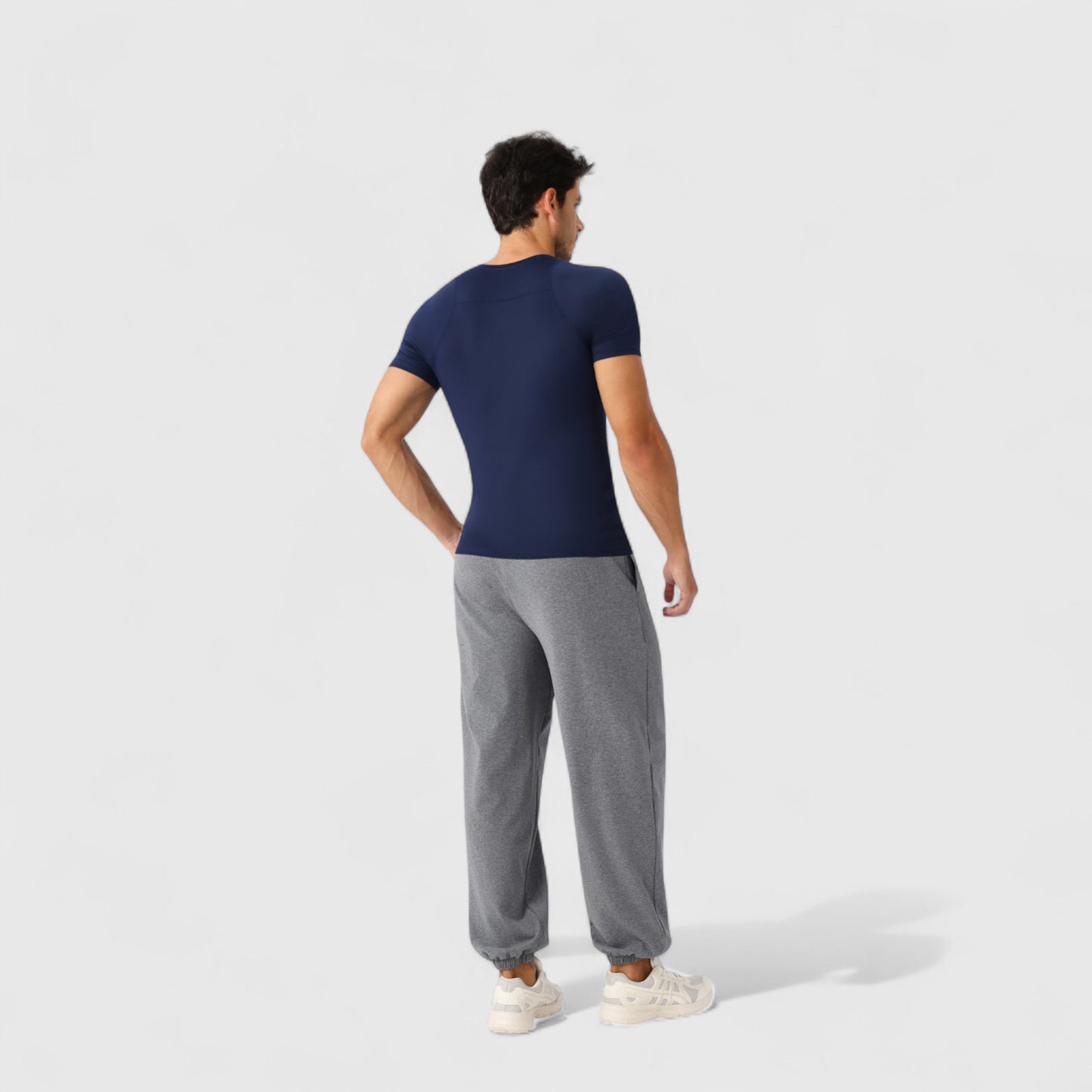 Men's Fitted Short Sleeve Performance T-Shirt with Stretch Fabric and Moisture-Wicking Comfort