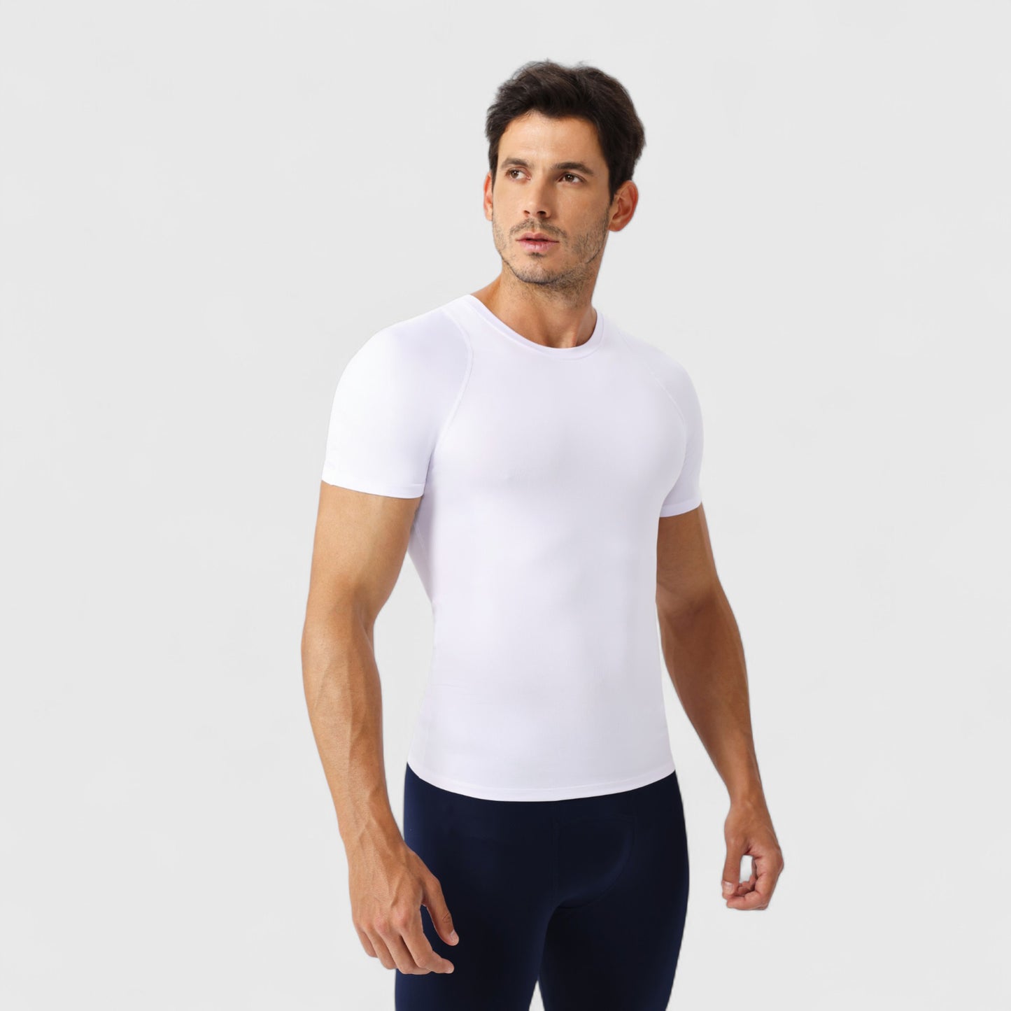 Men's Fitted Short Sleeve Performance T-Shirt with Stretch Fabric and Moisture-Wicking Comfort