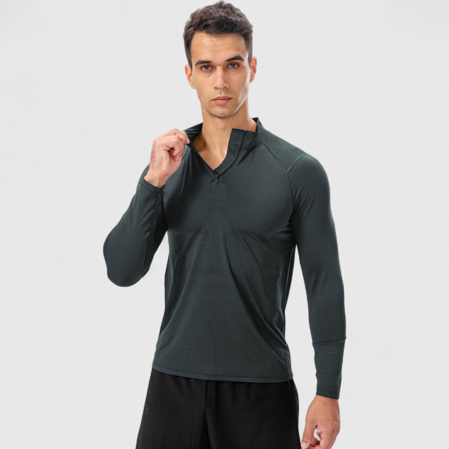 Men's Long Sleeve Quarter Zip Top with Athletic Fit and Raglan Sleeves for Training or Casual Wear