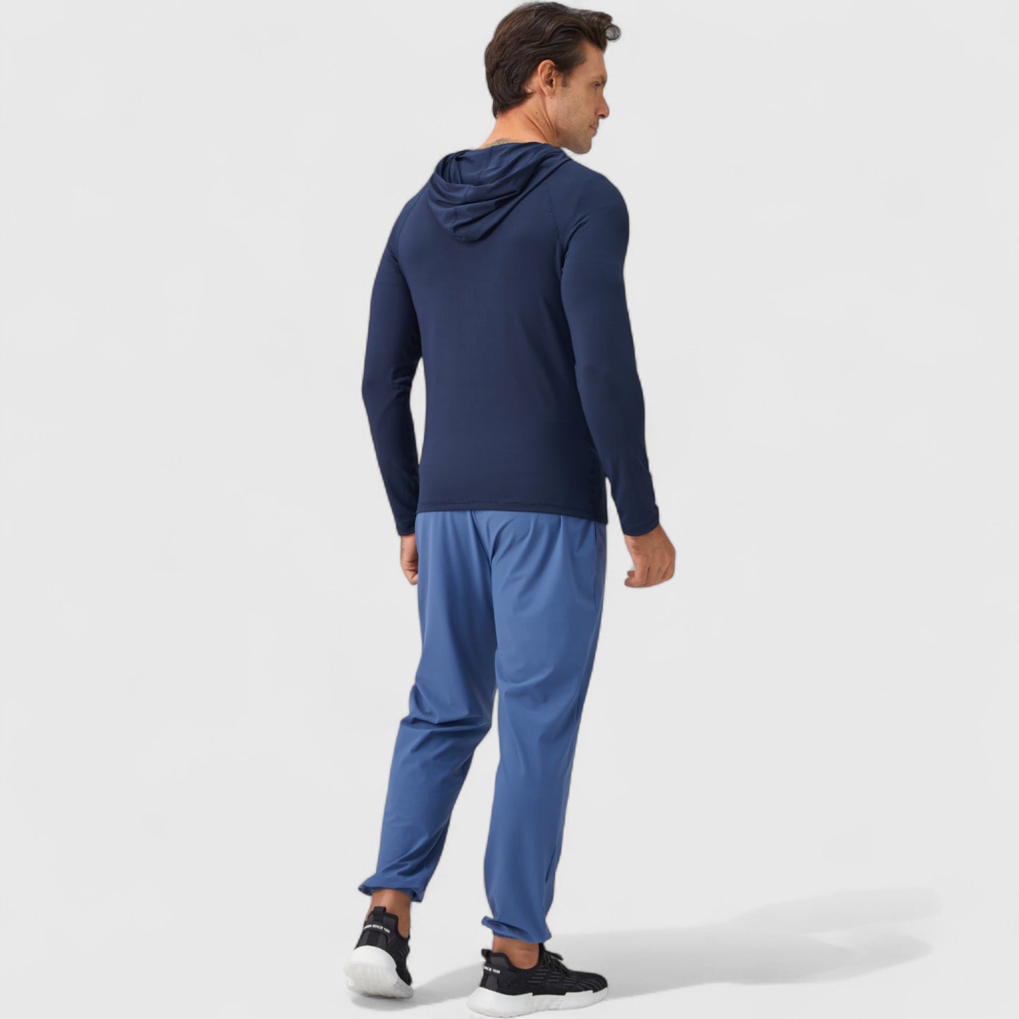 Men's Fitted Full-Zip Hooded Jacket with Front Pockets and Long Sleeves