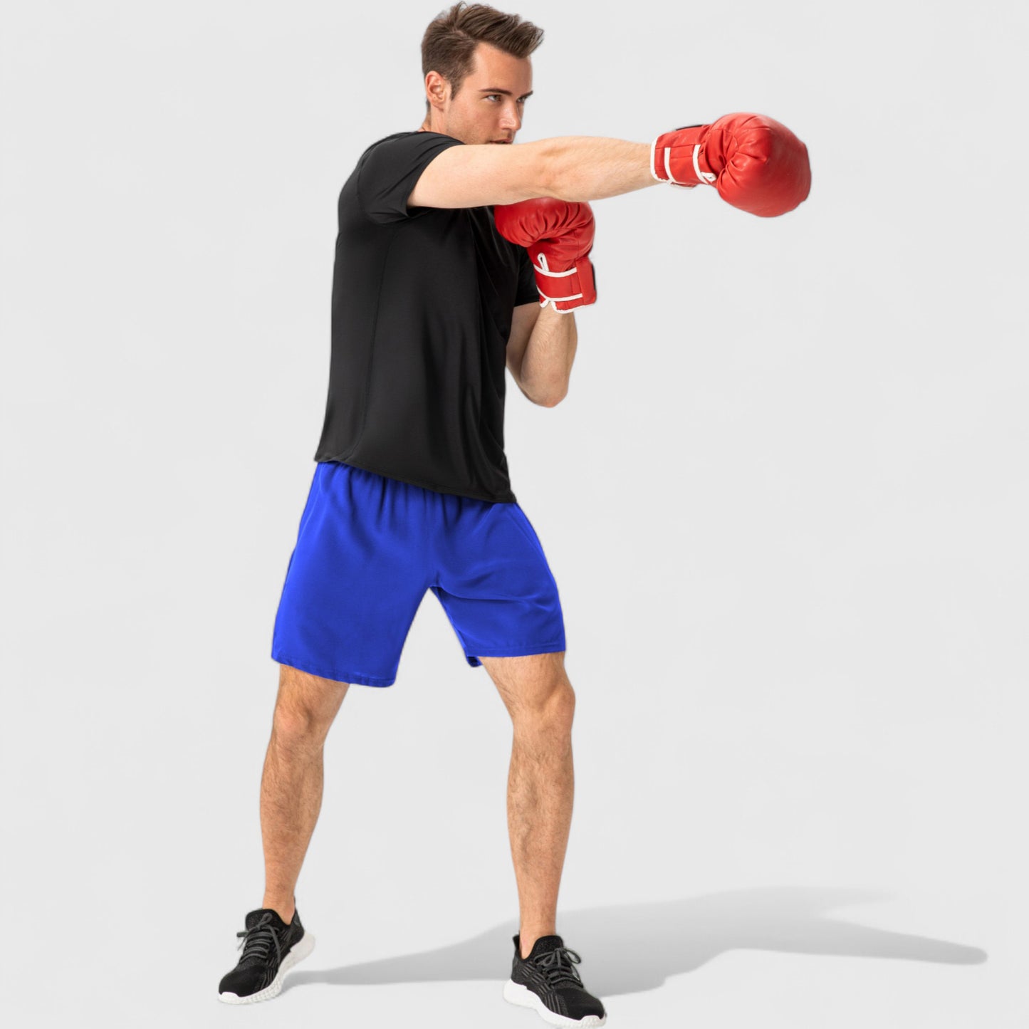 Men's Elastic Waist Athletic Shorts with Above-Knee Length and Relaxed Fit Design