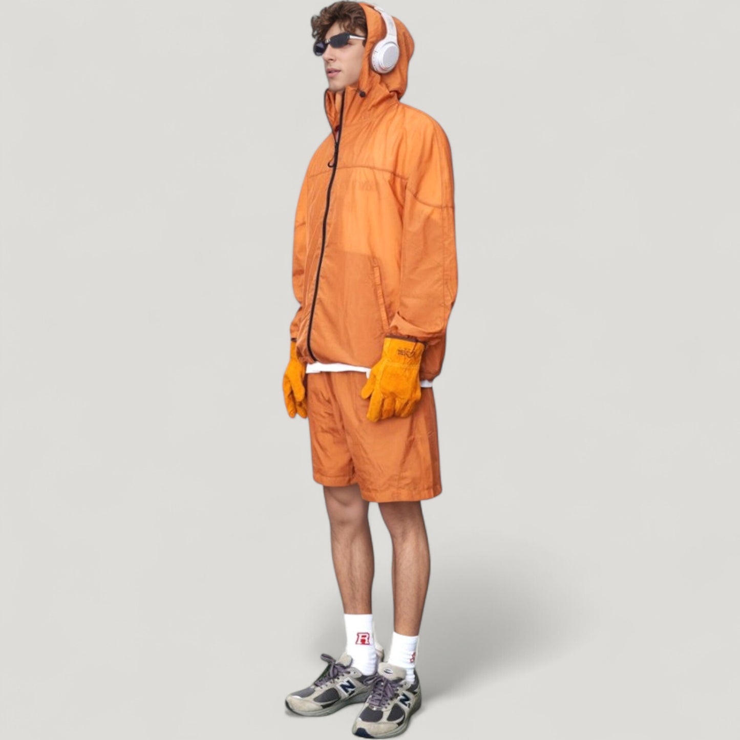 Men's Hooded Zip-Up Sun Protection Jacket with Lightweight Design and Relaxed Fit