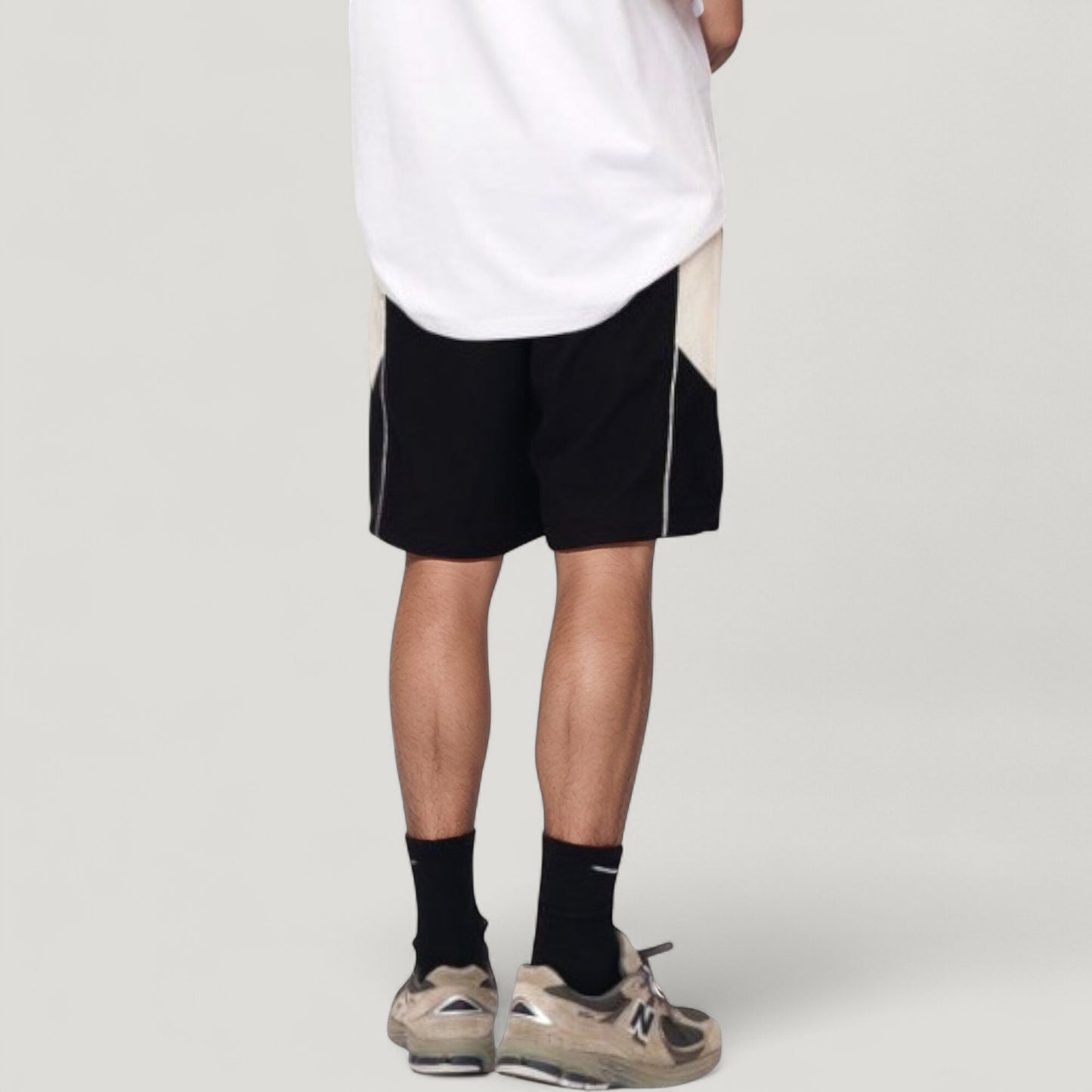 Men's Colorblock Drawstring Waist Relaxed Fit Casual Shorts with Side Pockets
