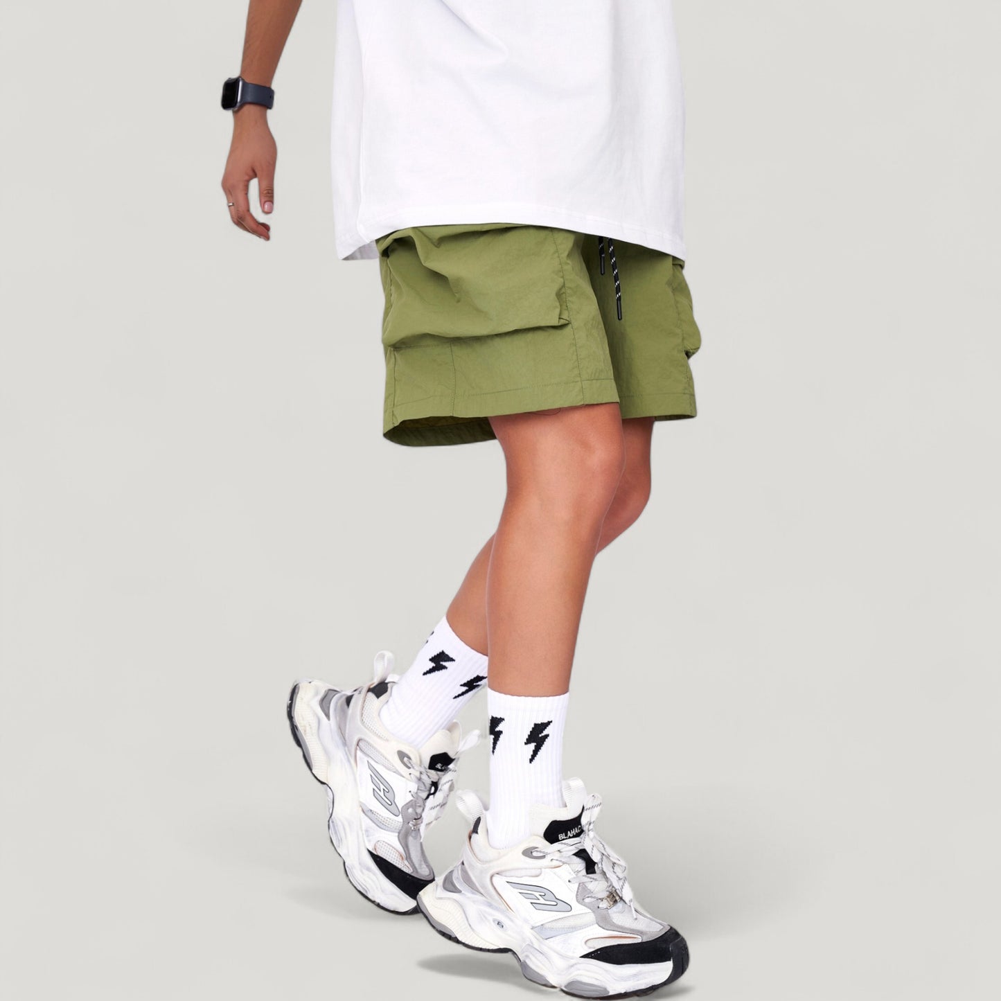 Men's Cargo Pocket Drawstring Shorts with Relaxed Fit and Elastic Waist
