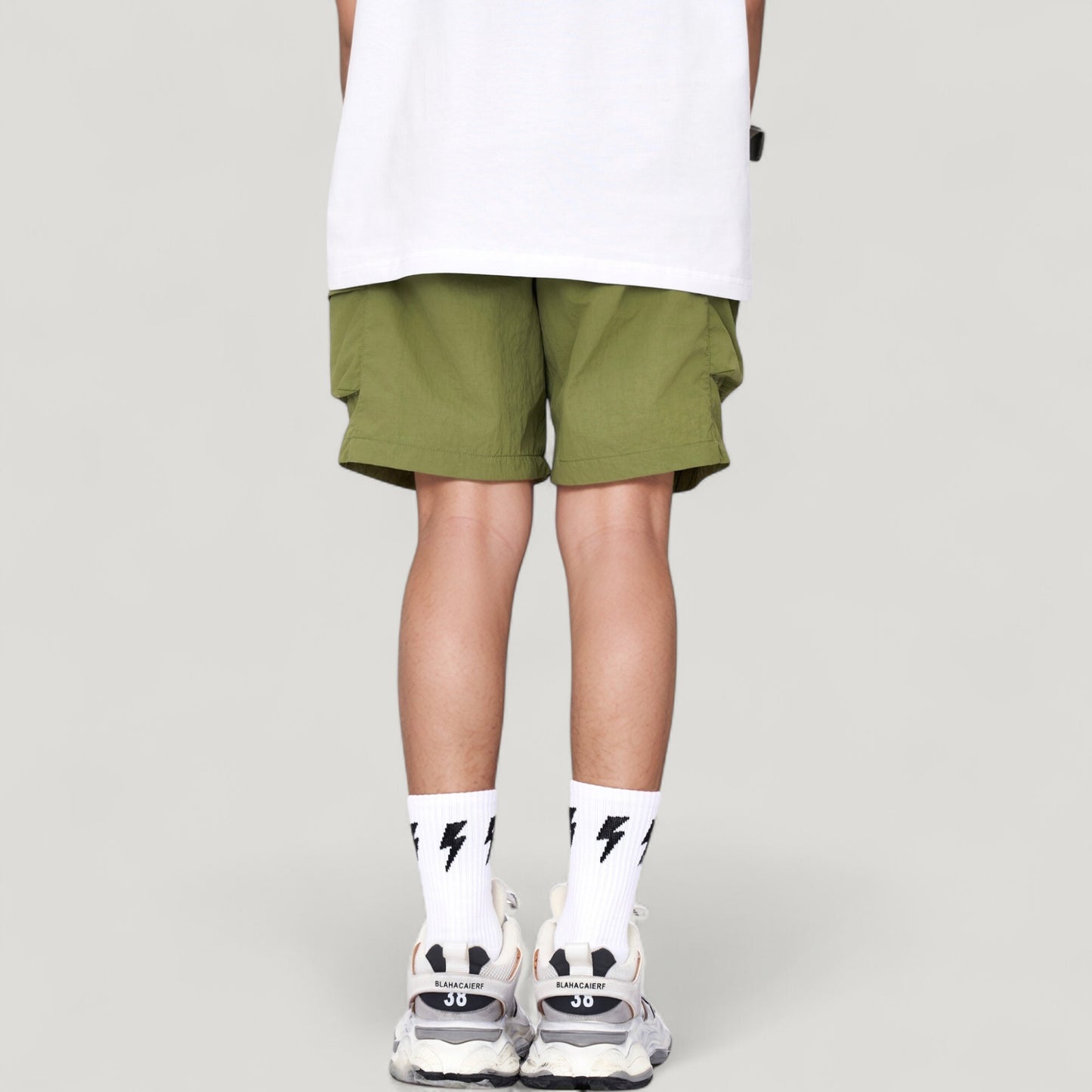 Men's Cargo Pocket Drawstring Shorts with Relaxed Fit and Elastic Waist