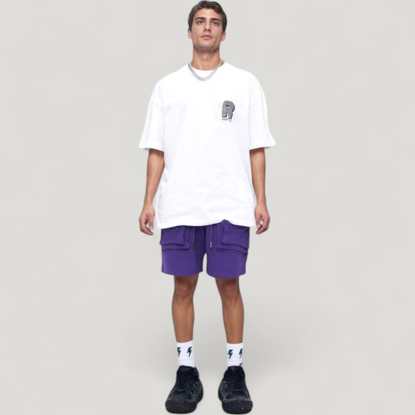Men's Multi-Pocket Drawstring Waist Relaxed Fit Casual Cargo Shorts with Zipper Details
