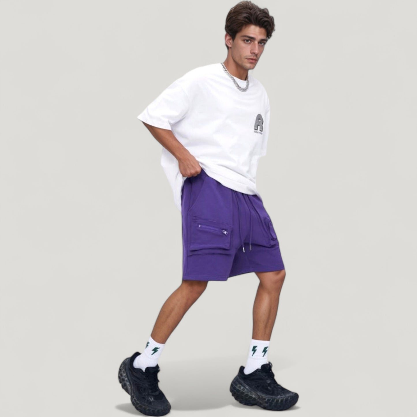 Men's Multi-Pocket Drawstring Waist Relaxed Fit Casual Cargo Shorts with Zipper Details