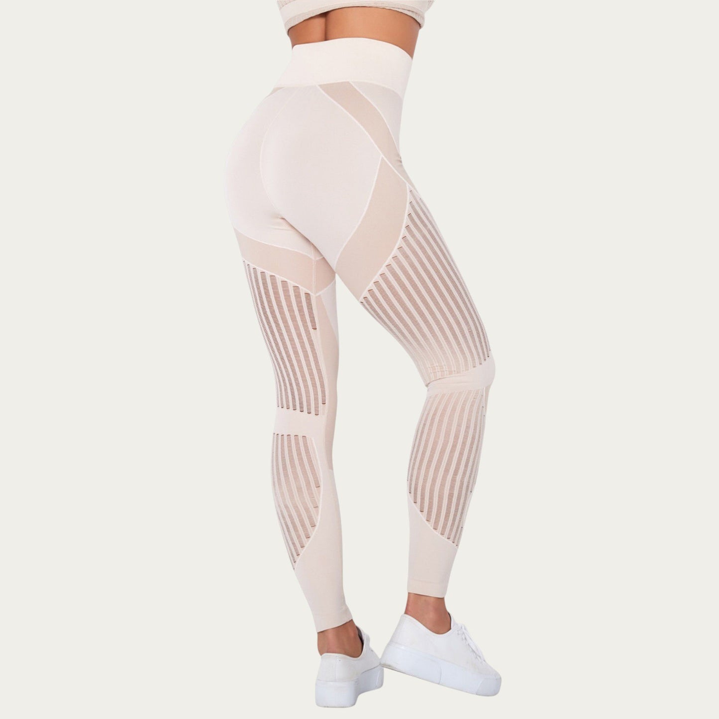 Seamless Patterned Leggings with Ribbed Details and Contouring Panels