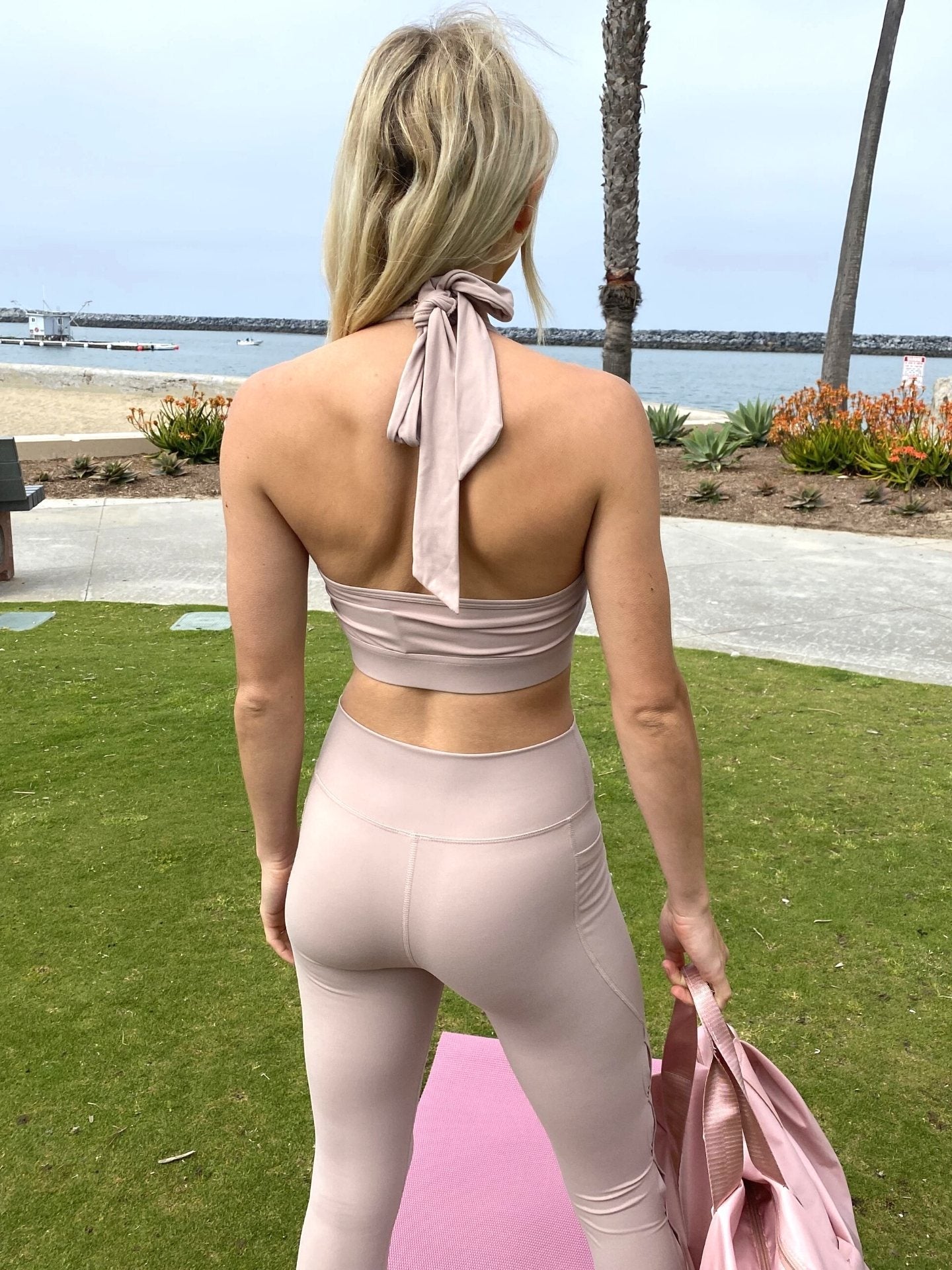 Hollow Out Design Sports Bra & Legging Two Piece Set