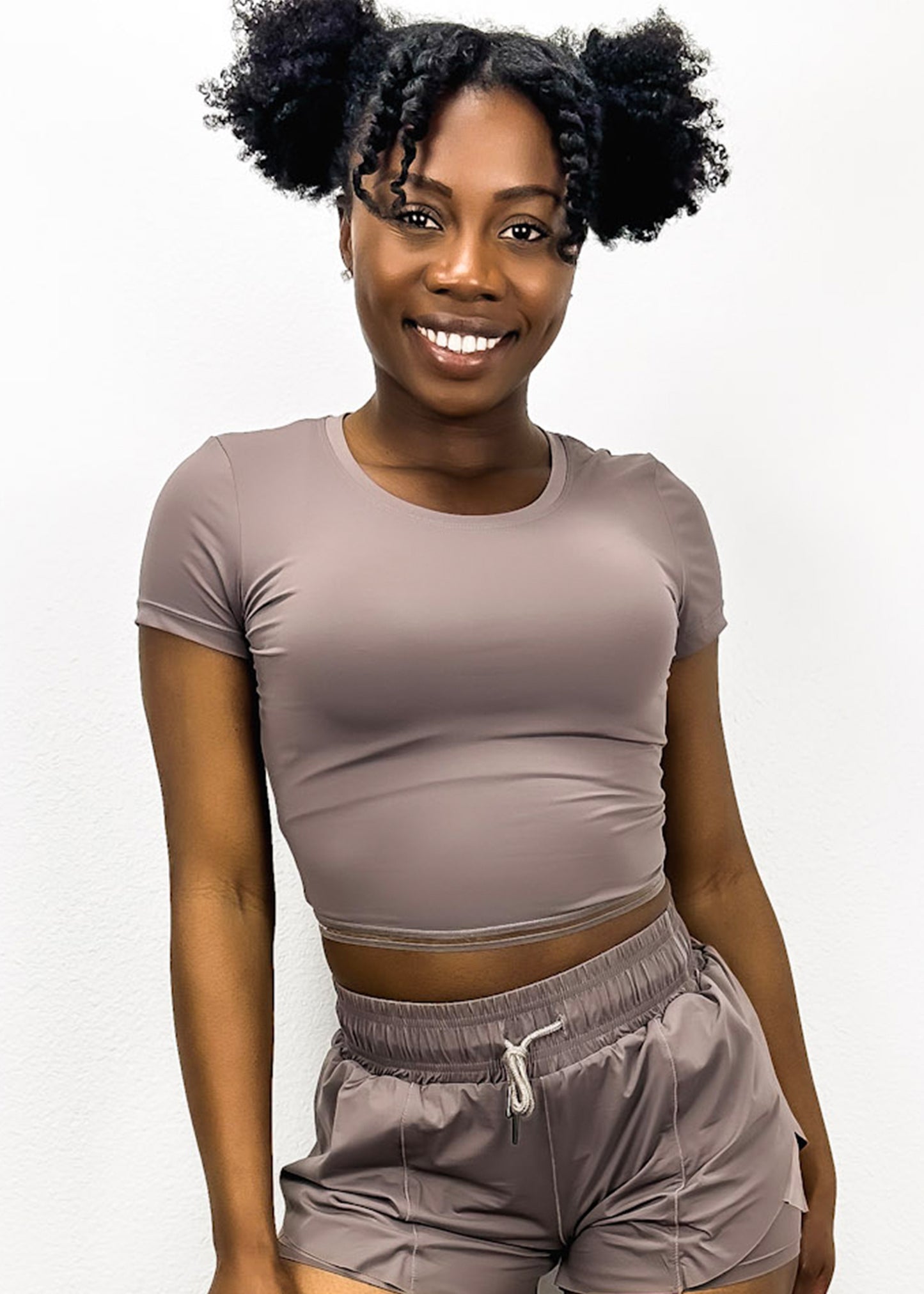 Fitted Cropped Mesh Trim Tee