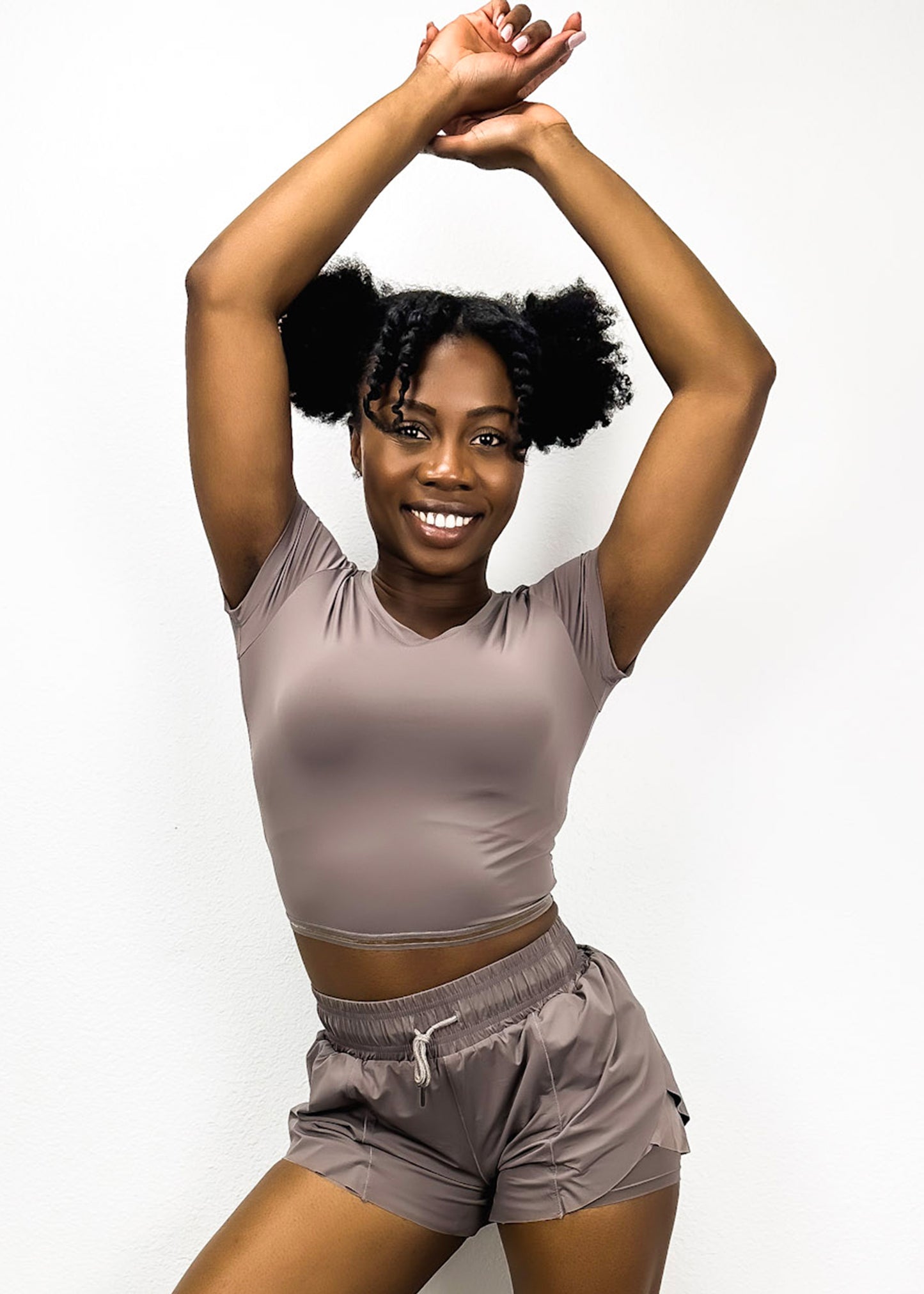 Fitted Cropped Mesh Trim Tee