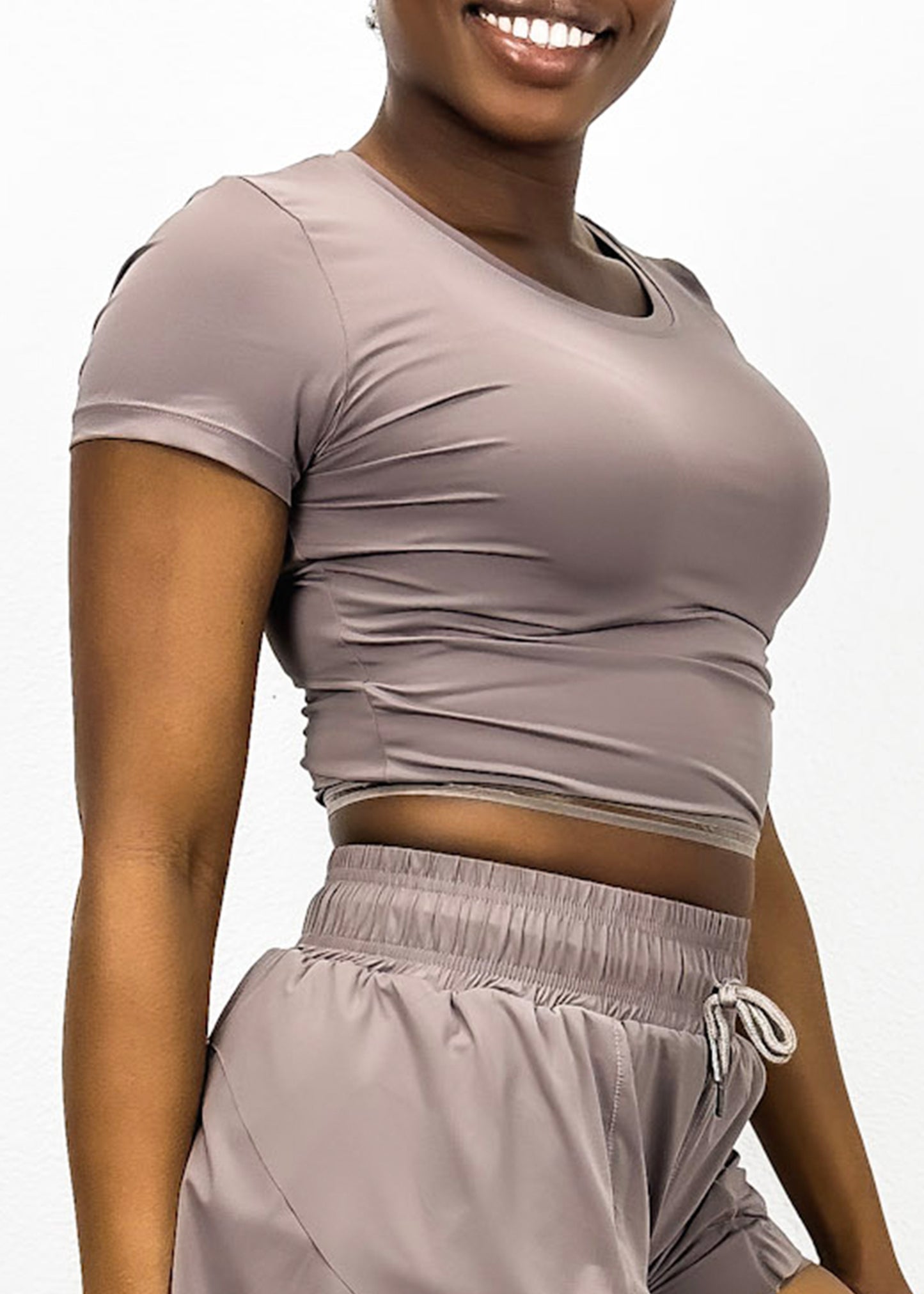 Fitted Cropped Mesh Trim Tee