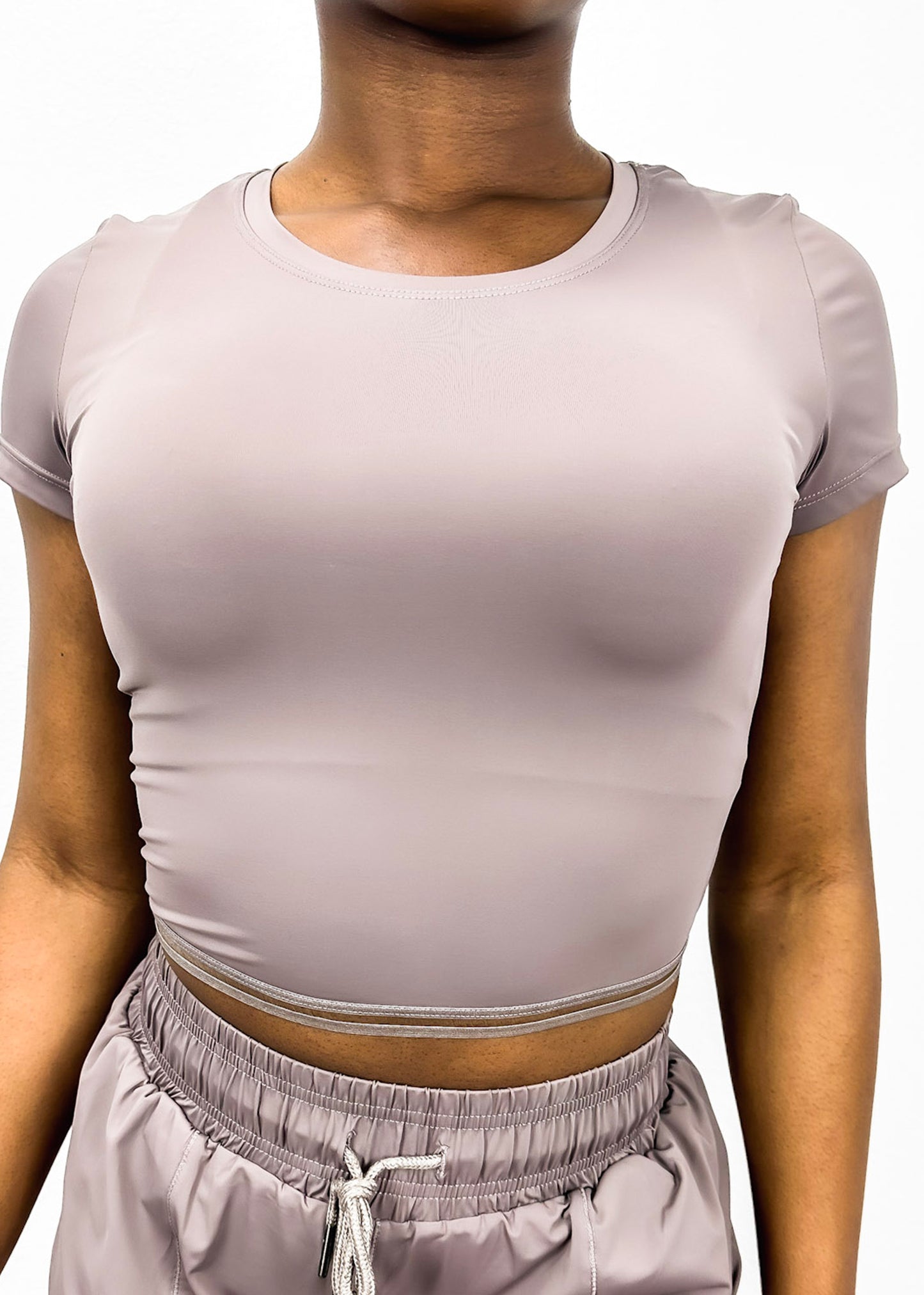 Fitted Cropped Mesh Trim Tee