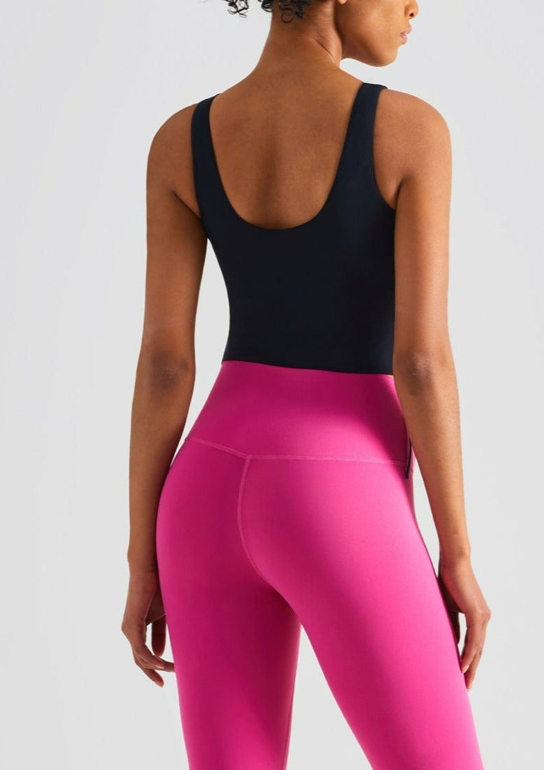 Scoop Neck Ruched Side Buttery Soft Sports Bra Tank