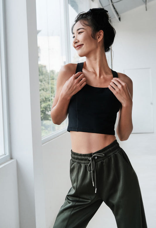 Scoop Neck Back Cross Sports Bra Tank