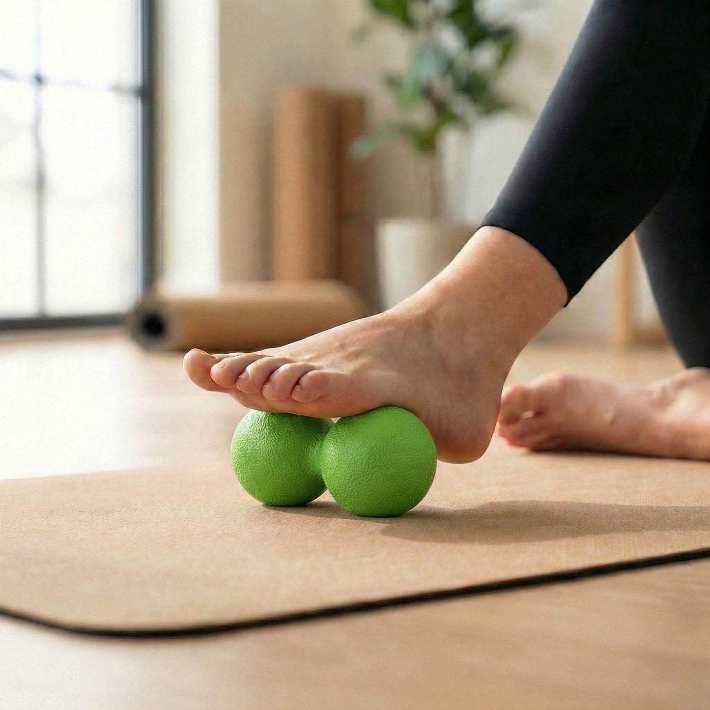 2-PC Peanut Massage Ball for Deep Tissue Back and Foot Muscle Relief