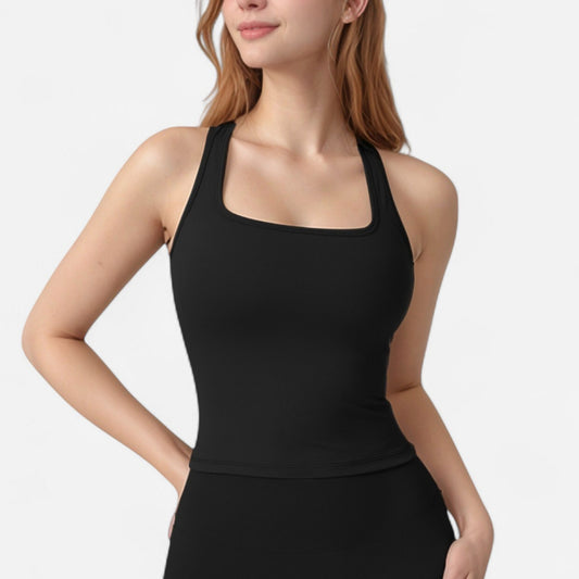 Square Neck Active Tank Top with Built-In Bra and Racerback Design for Comfort and Movement