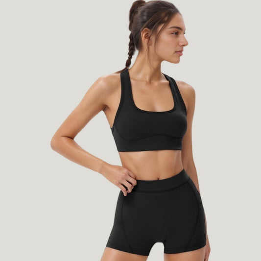 Scoop Neck Racerback Sports Bra with Wide Straps and Seamless Underbust Design