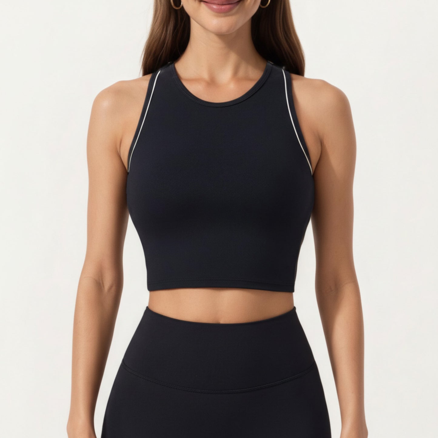 Sleeveless Cropped Fitted Active Tank Top with Contrast Trim and Smooth Stretch Fabric