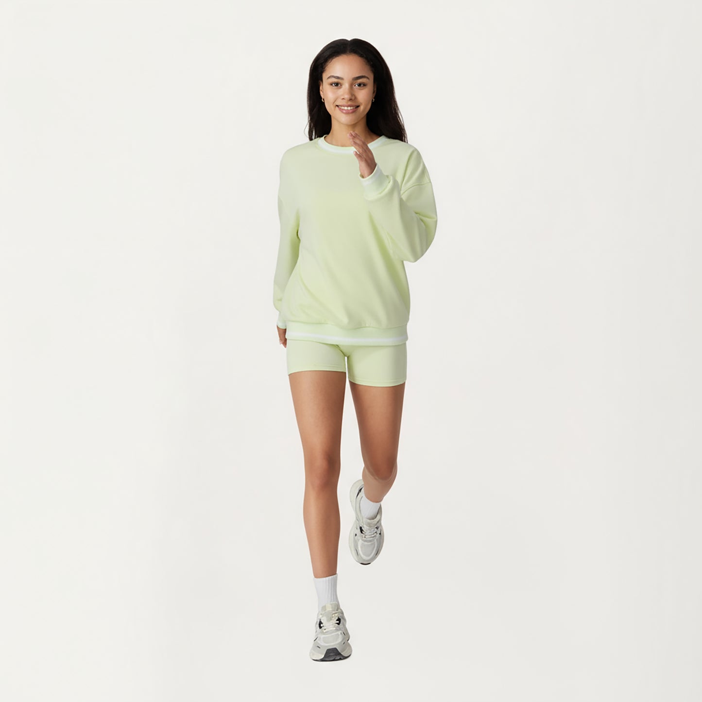 Long Sleeve Crew Neck Pullover Sweatshirt with Contrast Trim Ribbed Hem and Relaxed Fit