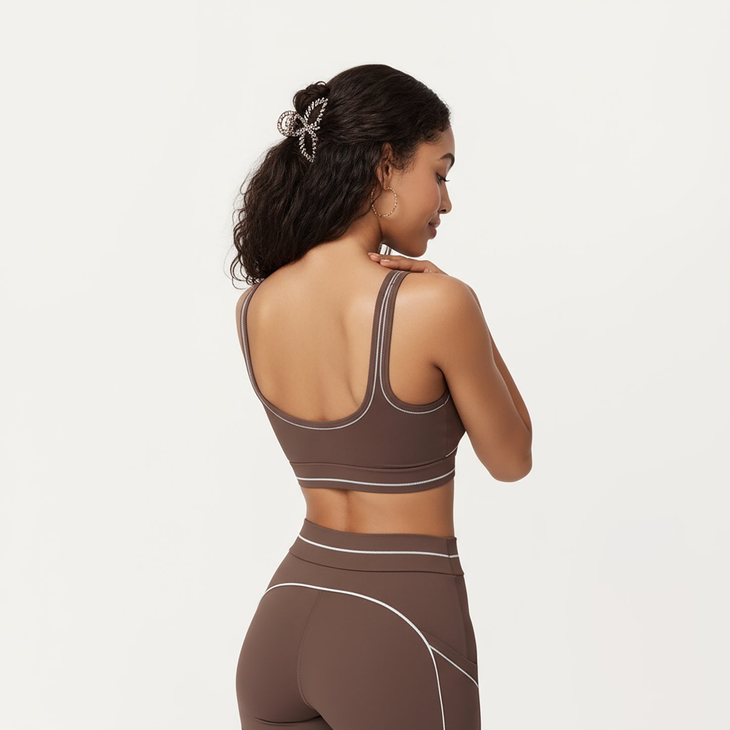 Sports Bra with Scoop Neck, Wide Straps, and Contrast Stitch Detailing for Medium Support