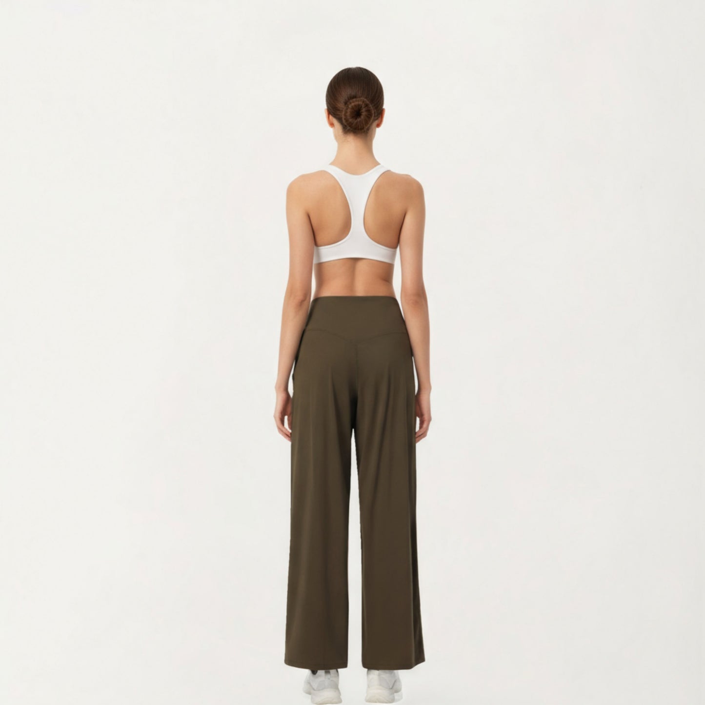 High Waist Pleated Wide Leg Sweatpants with Smooth Stretch Fabric and Relaxed Silhouette