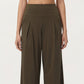 High Waist Pleated Wide Leg Sweatpants with Smooth Stretch Fabric and Relaxed Silhouette