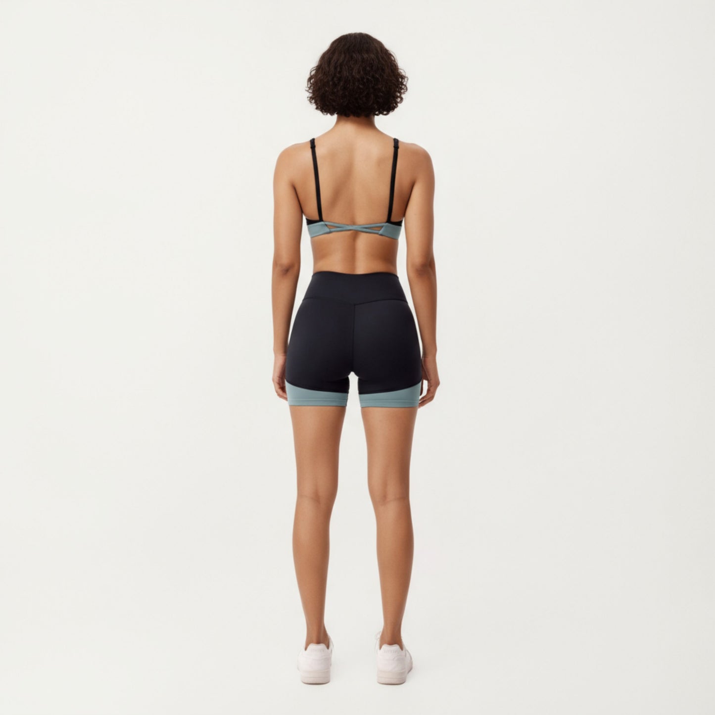 Scoop Neck Colorblock Sports Bra with Adjustable Straps and Stretch Fit Fabric