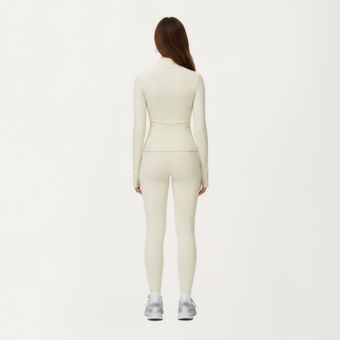 Long Sleeve Active Jacket with Front Zip Closure Smooth Stretch Fabric and Contoured Seam Detailing for Sleek Fit