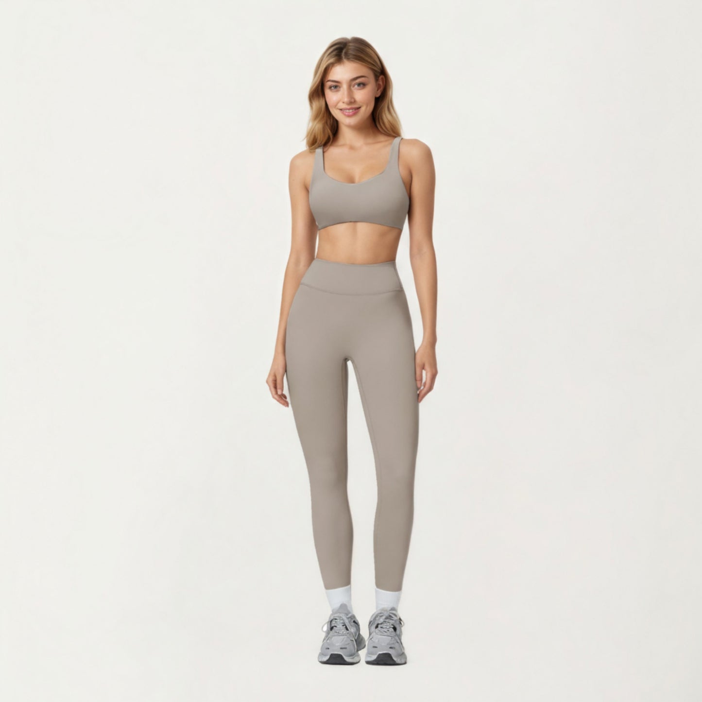 High Waist Seamless Athletic Leggings with Smooth Stretch Fabric and Contoured Fit for Streamlined Everyday Comfort