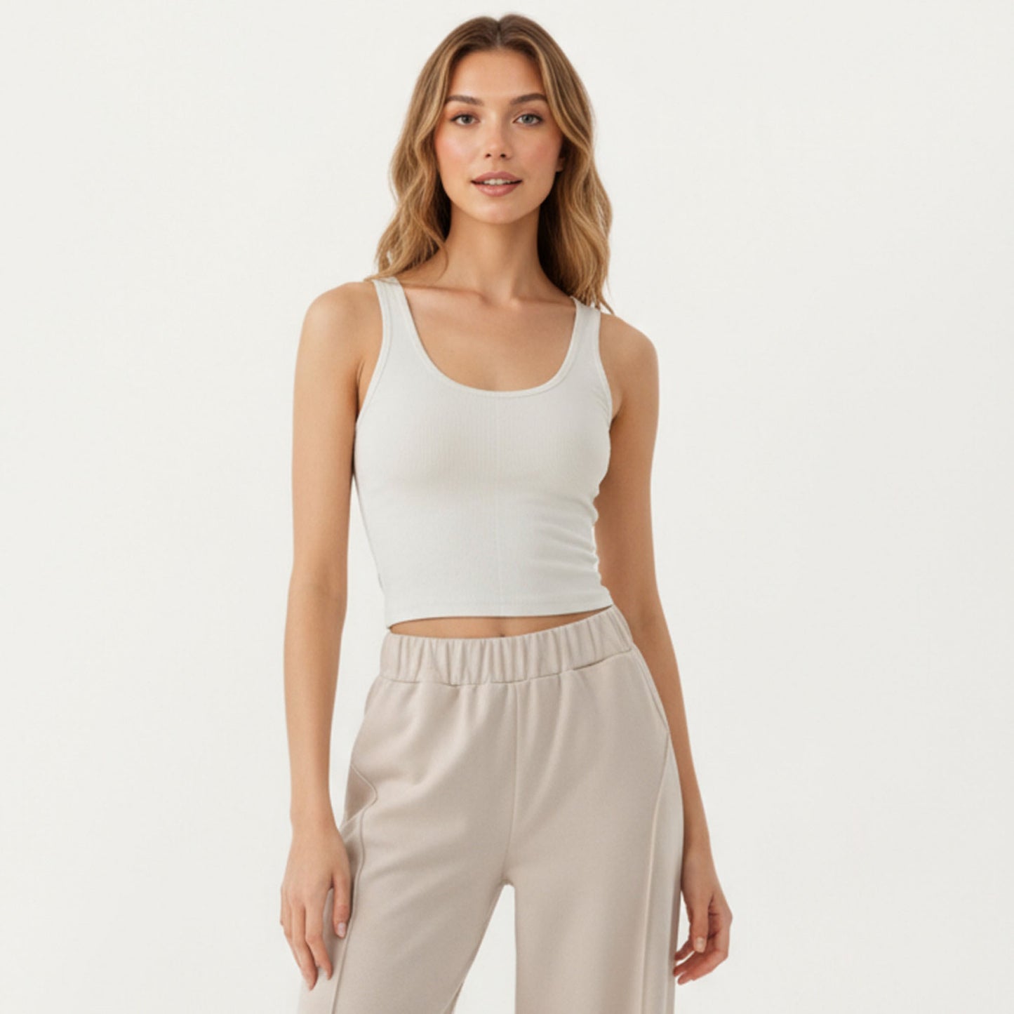 Ribbed Cropped Active Tank Top with Soft Stretch Fabric Scoop Neckline Contoured Seam Detail