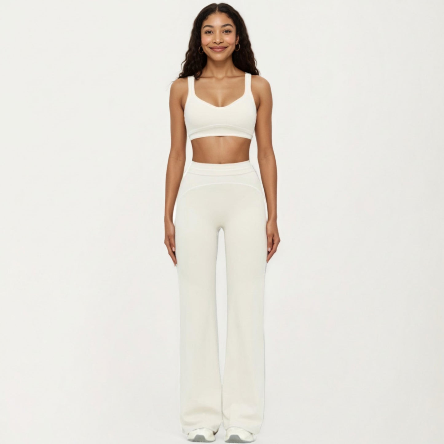 Ribbed Fitted Sports Bra Top with Scoop Neck Contrast Trim and Medium Support