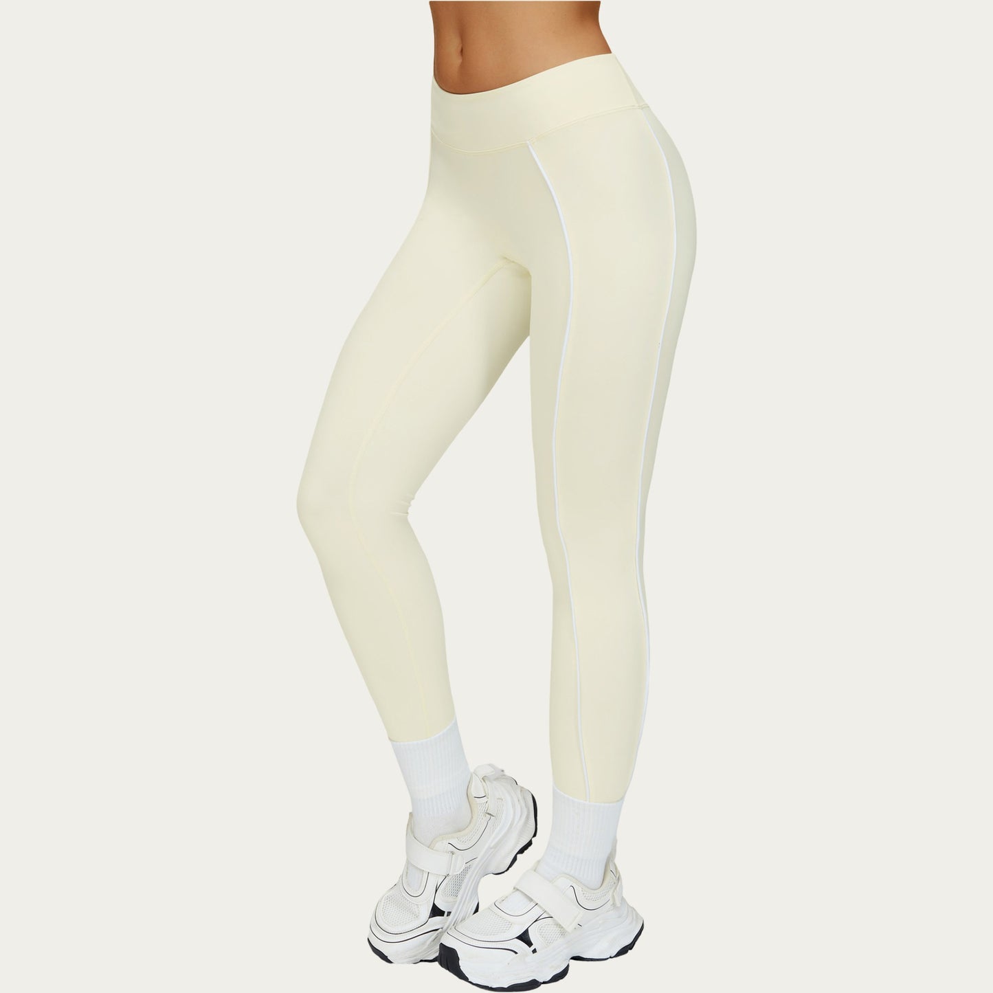 High Waist Performance Leggings with Contrast Piping and Sculpting Stretch Fit