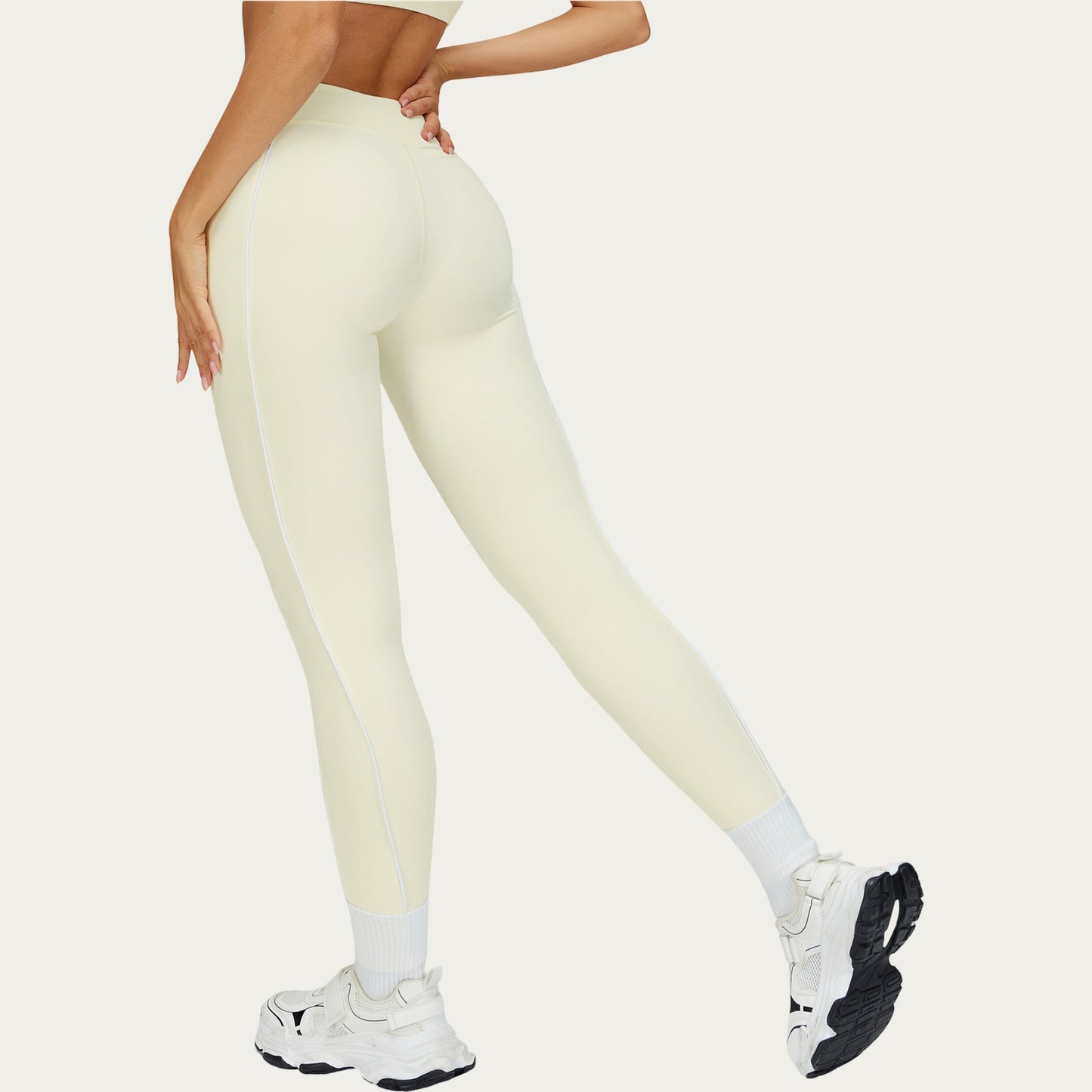 High Waist Performance Leggings with Contrast Piping and Sculpting Stretch Fit