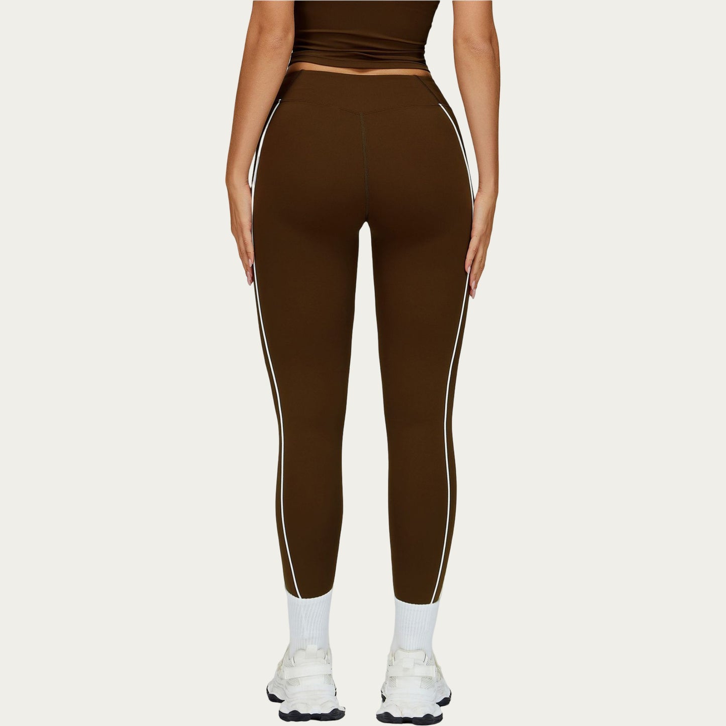 High Waist Performance Leggings with Contrast Piping and Sculpting Stretch Fit