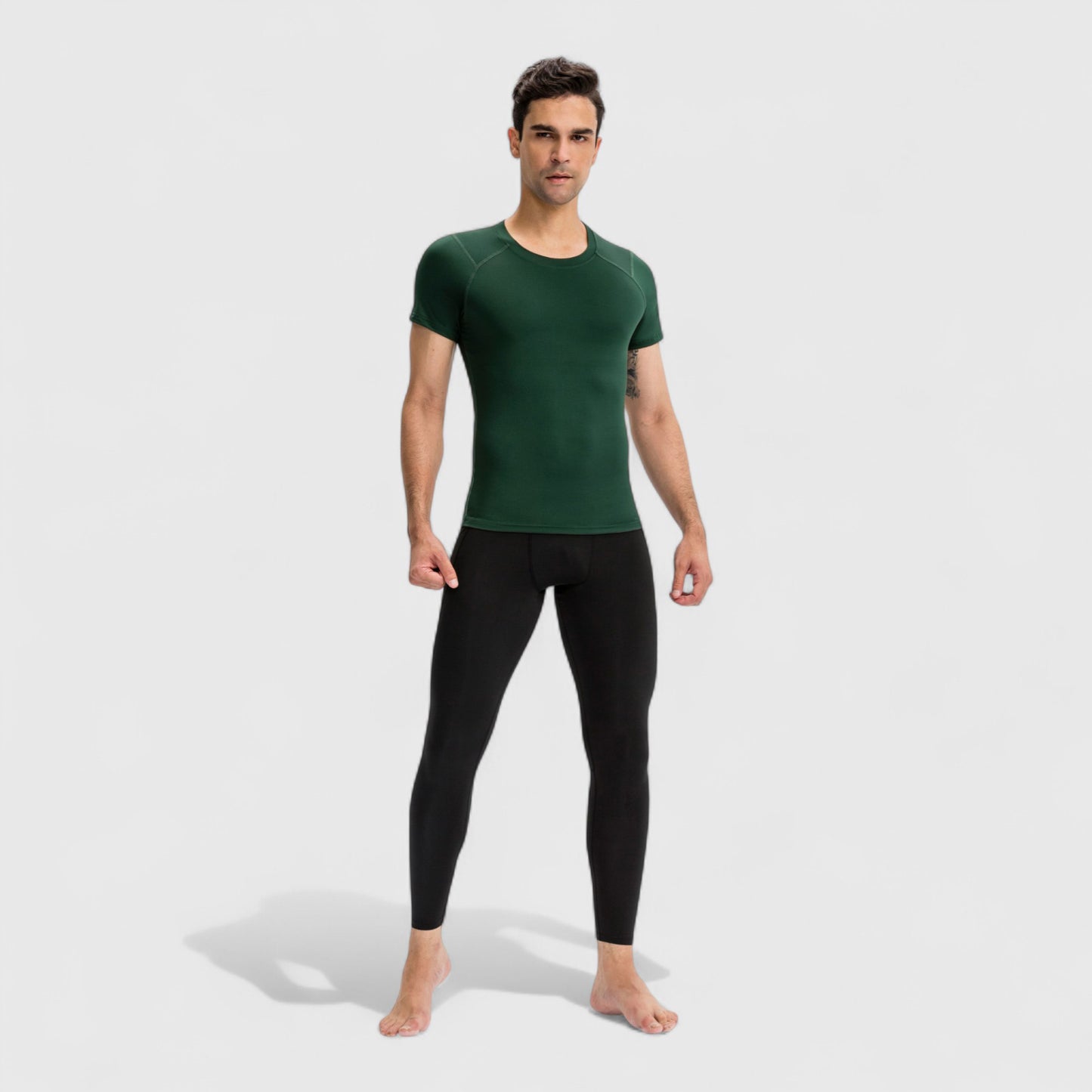 Men's Short Sleeve Compression Top with Moisture-Wicking Stretch Fabric for Performance and Training