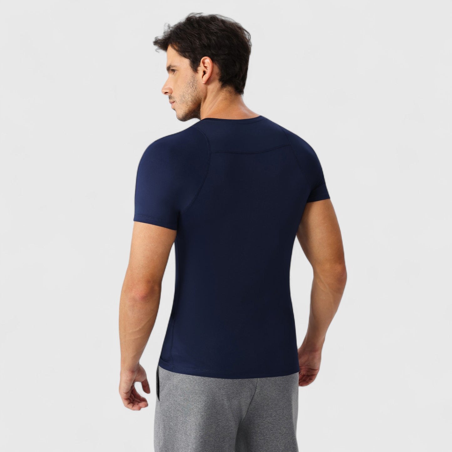 Men's Fitted Short Sleeve Performance T-Shirt with Stretch Fabric and Moisture-Wicking Comfort