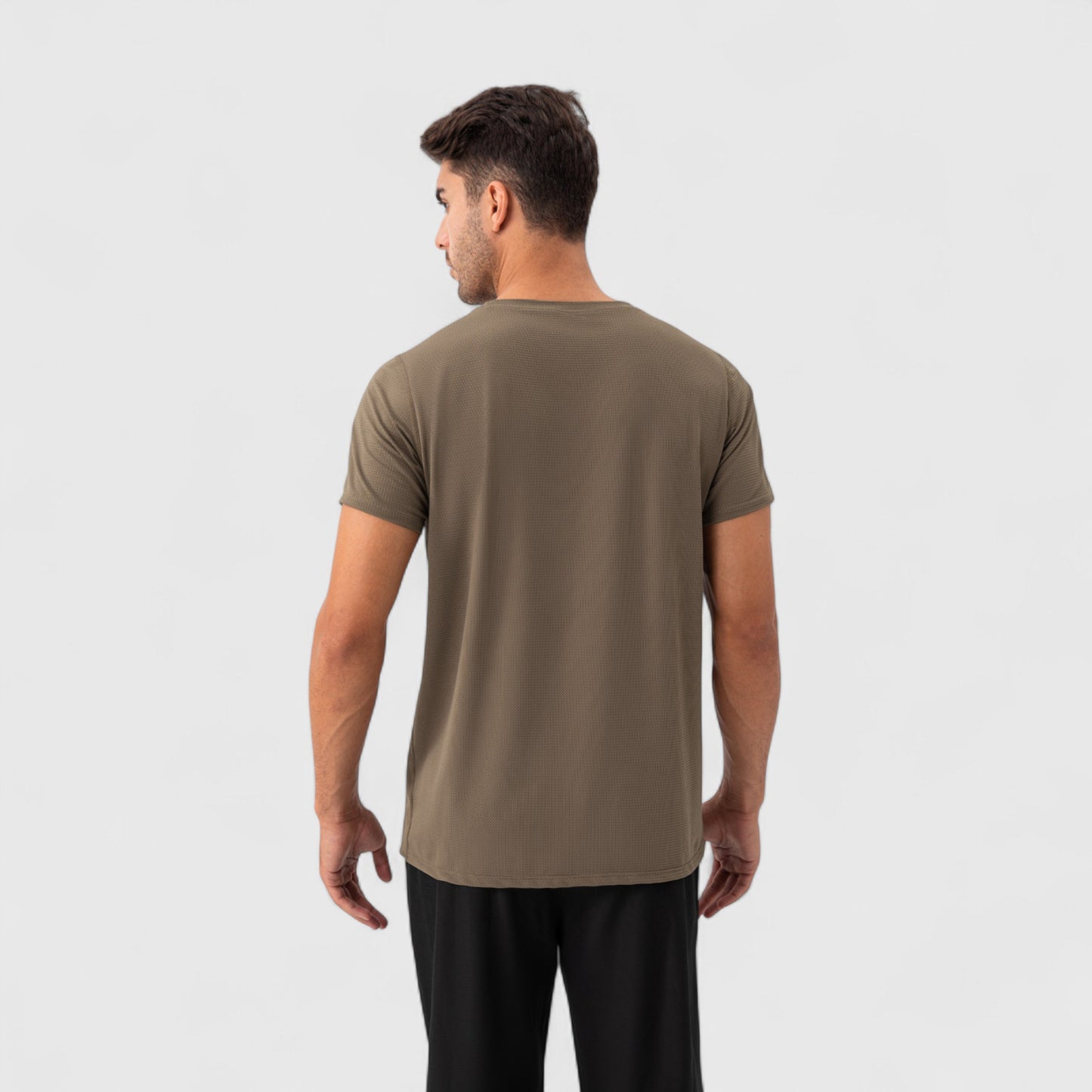 Men's Short Sleeve Performance T-Shirt with Breathable Mesh Fabric and Relaxed Athletic Fit