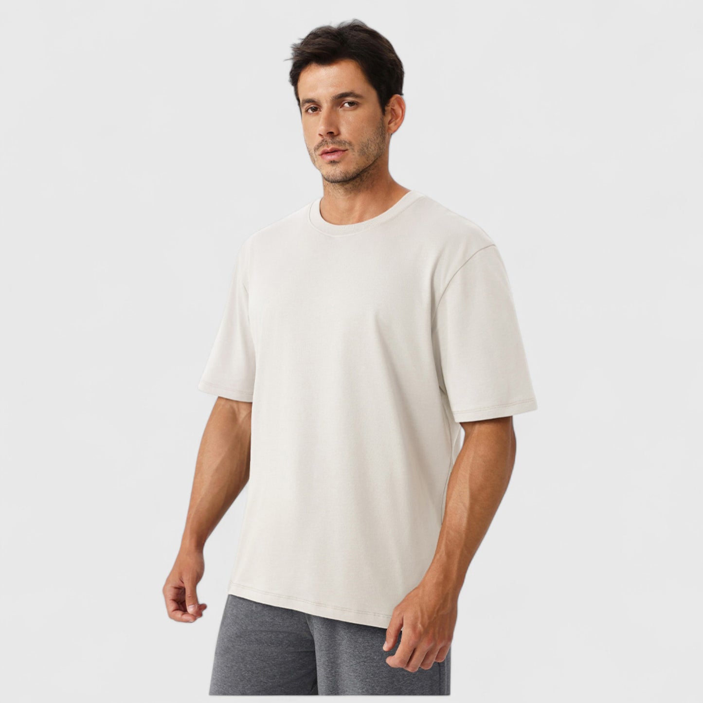 Men's Oversized Fit Short Sleeve T-Shirt with Drop Shoulders and Relaxed Silhouette for Everyday Style