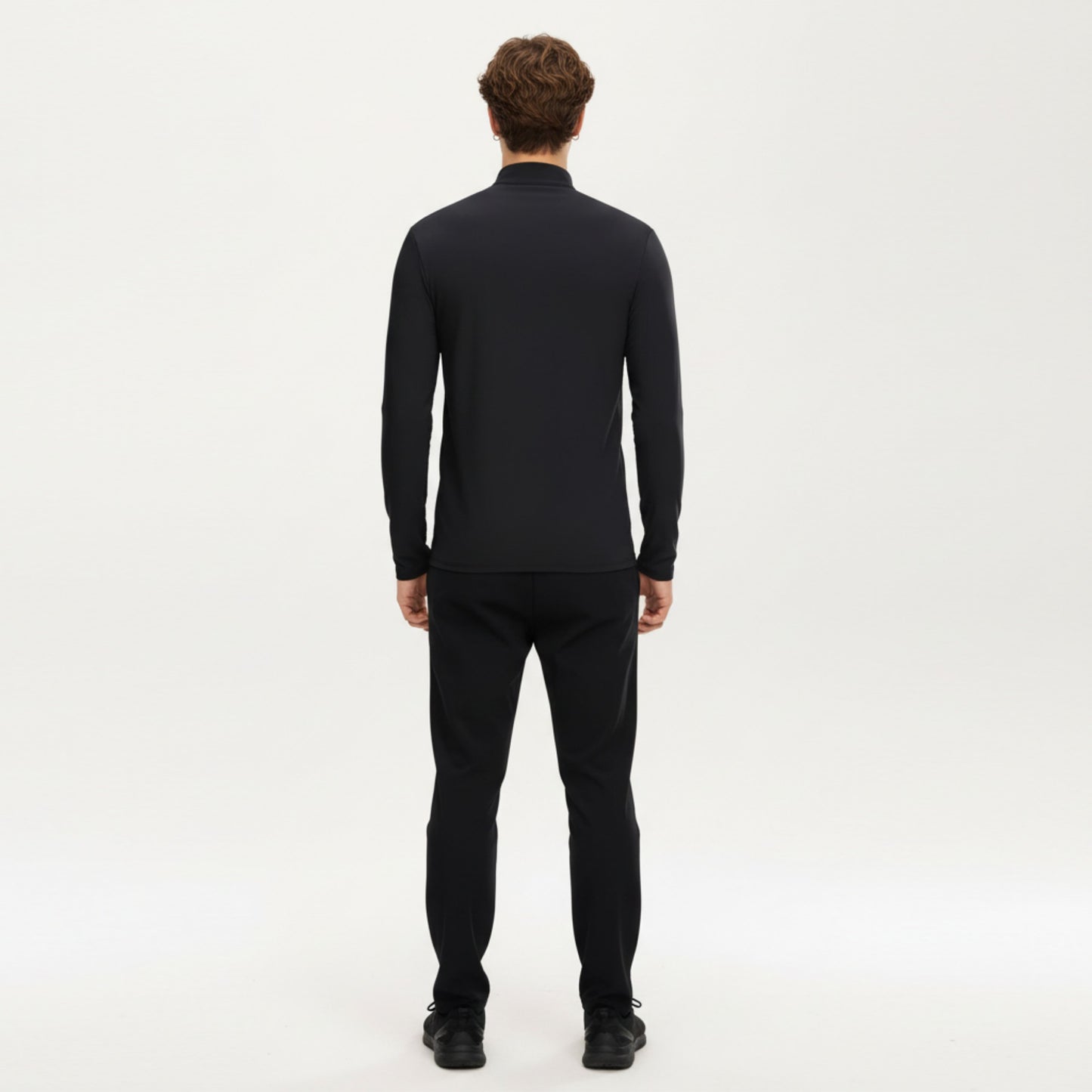 Men's Long Sleeve Half Zip Performance Top with Secure Chest Pocket and Stretch Knit Fabric