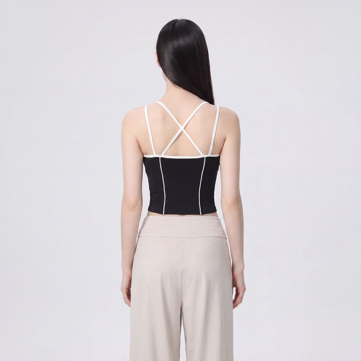 Contrast Trim Double Strap Cropped Cami Tank Top with Fitted Light Support Activewear Design